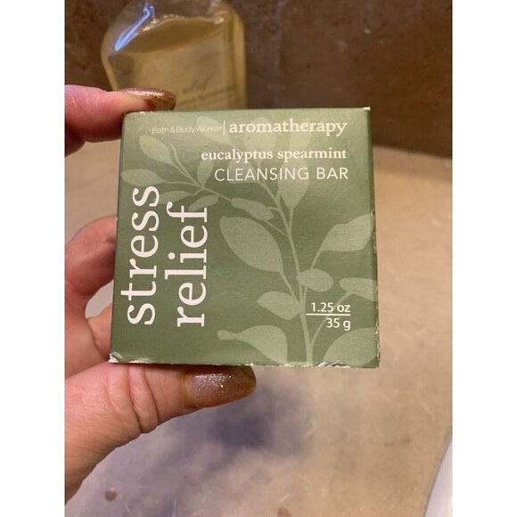 Bath & BODY WORKS AROMATHERAPY STRESS RELIEF EUCALYPTUS body wash & BAR - Picture 6 of 6